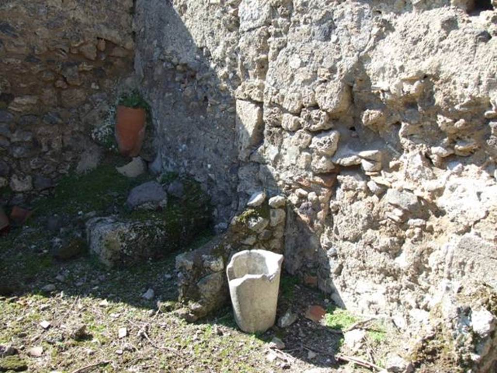 V.3.10 Pompeii. March 2009. Kitchen. North west corner.