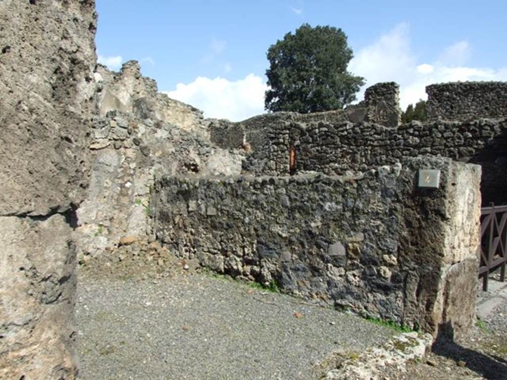 V.4.4 Pompeii. March 2009. Entrance.