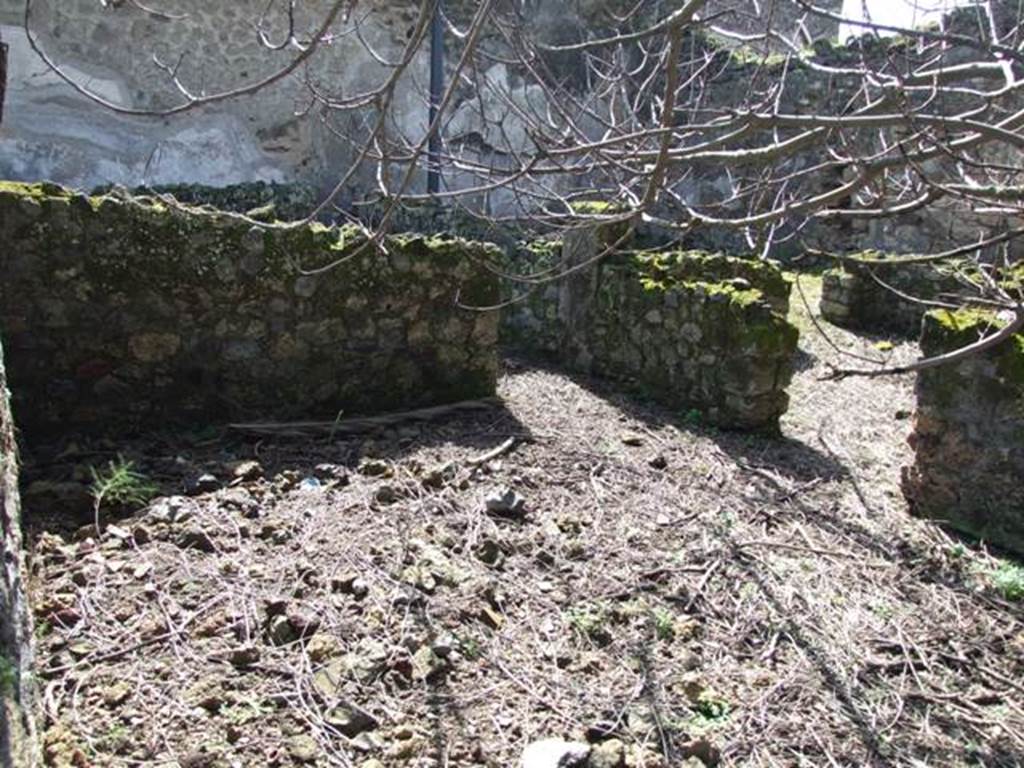 V.4.13 Pompeii. March 2009. Tablinum. Looking south west.