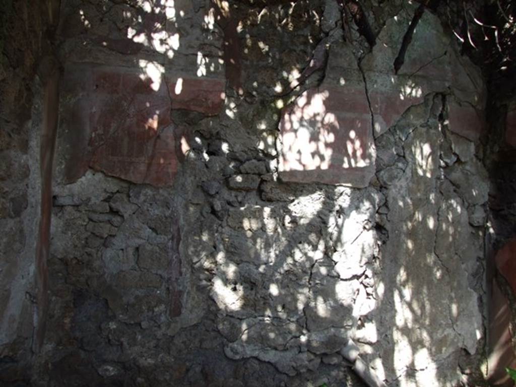 V.4.13 Pompeii. March 2009. Triclinium “R”, north wall.