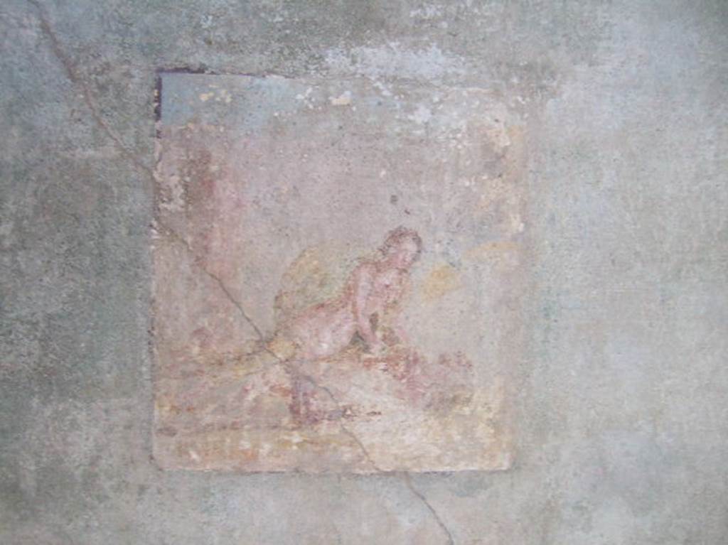 V.4.a Pompeii. May 2006. Wall painting of Pyramus and Thisbe, from west wall of summer triclinium. See Nappo, S., 1998. Pompeii: Guide to the lost City. London: Weidenfield and Nicolson. (p. 126).
