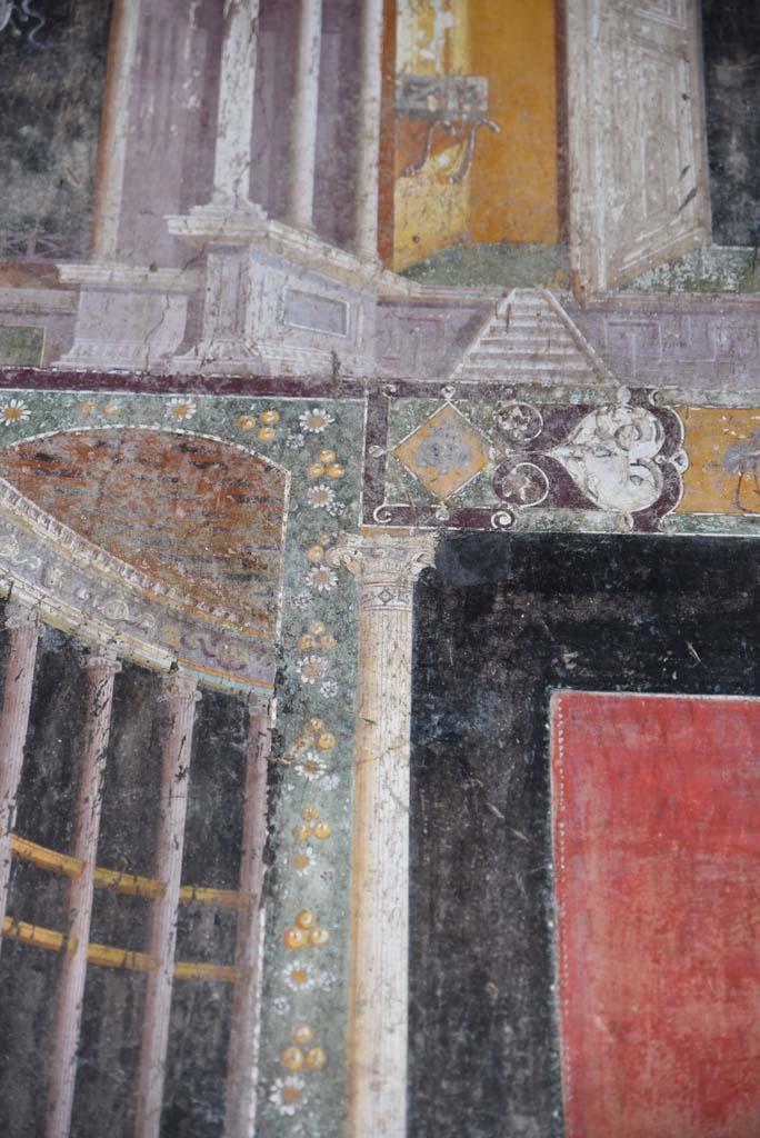 V.4.a Pompeii. March 2018.
Room ‘h’, detail from upper east side of central panel on south wall.
Foto Annette Haug, ERC Grant 681269 DÉCOR.
