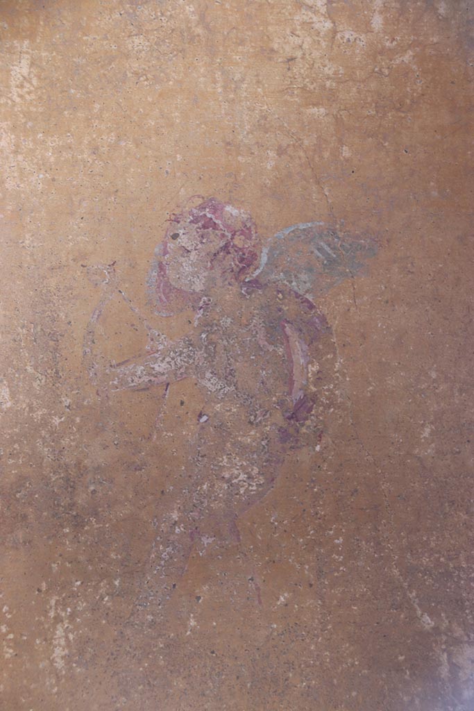 V.4.a Pompeii. October 2024.
Room ‘i’, detail of figure on south end of east wall of cubiculum. Photo courtesy of Klaus Heese.