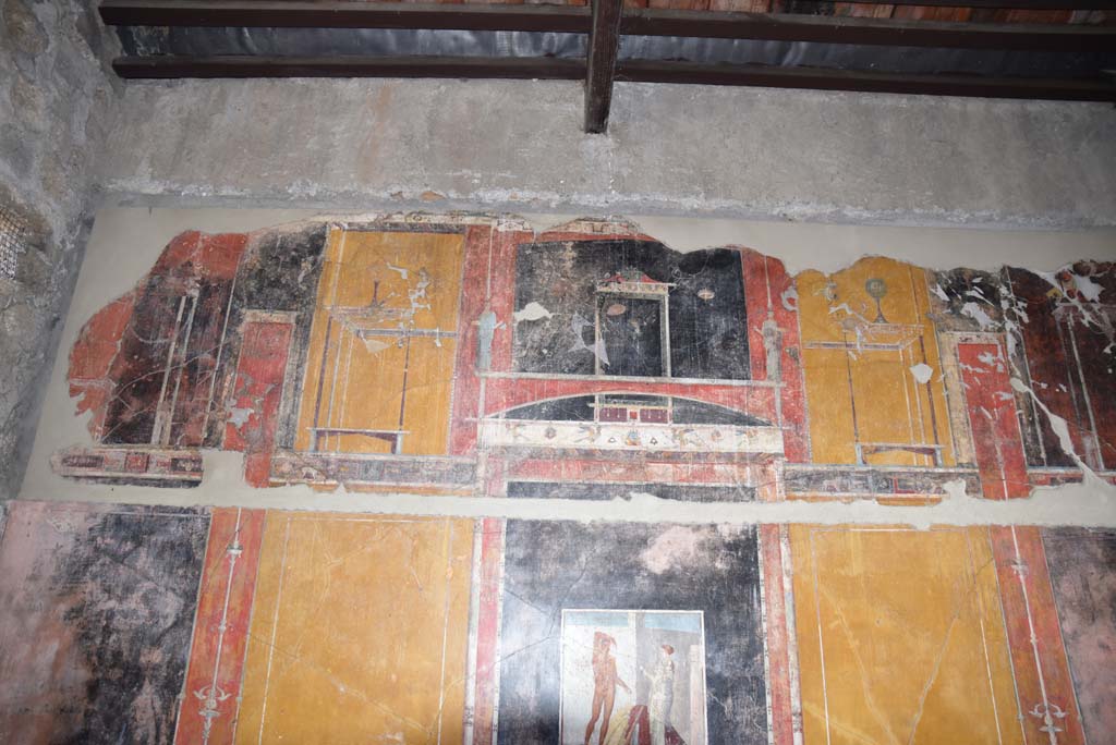 V.4.a Pompeii. March 2018. Room ‘g’, upper west wall.
Foto Annette Haug, ERC Grant 681269 DÉCOR.