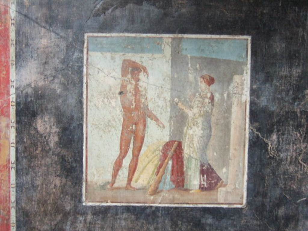 V.4.a Pompeii. December 2005. Cubiculum on south side of Atrium, west wall. Wall painting of Theseus and Ariadne at the entrance of the Labyrinth.