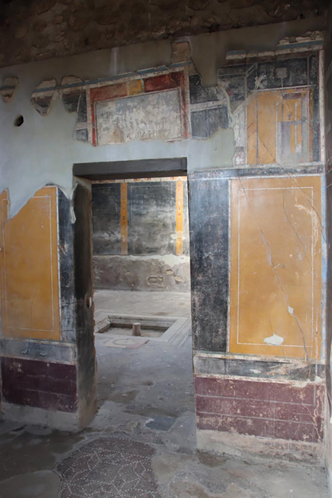 V.4.a Pompeii. October 2023. Room ‘g’, looking towards north wall. Photo courtesy of Klaus Heese.