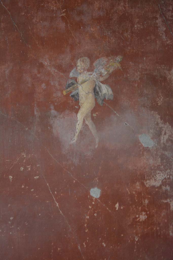V.4.a Pompeii. March 2019.
Room ‘f’, detail of painted figure from panel at south end of east wall.
Foto Annette Haug, ERC Grant 681269 DÉCOR.
