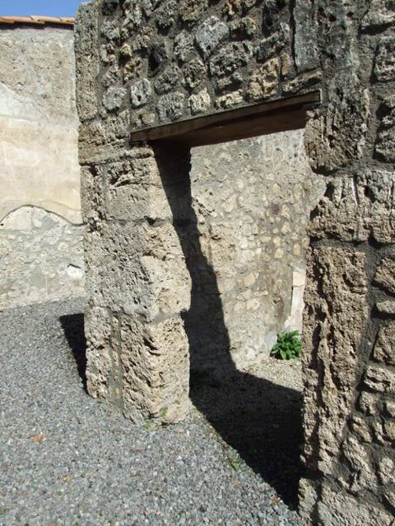 V.5.3 Pompeii. March 2009. Room 4. In centre of rooms on east side of peristyle.