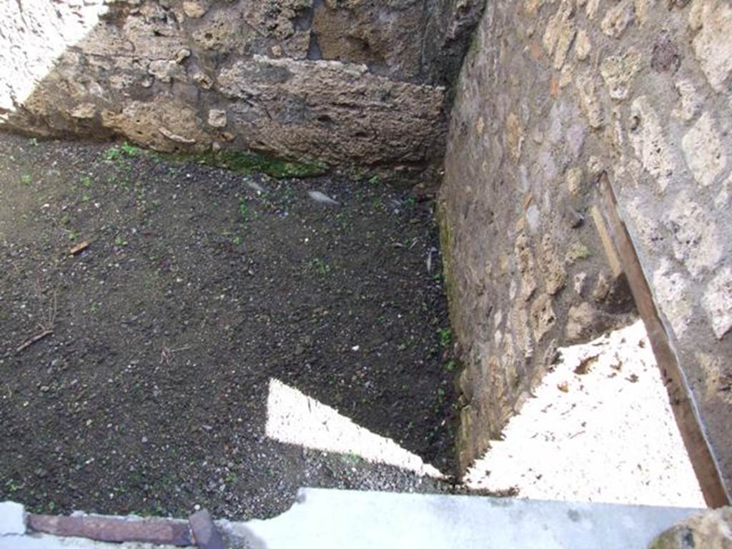 V.5.3 Pompeii. March 2009. Rooms below room 9, in south east corner connecting to V.5.4.