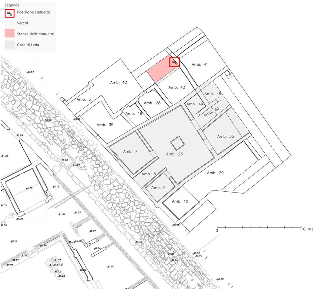 V.6.12 Pompeii. January 2024. Plan with house area shaded grey.
The house excavated so far consists of amb. 7, 8, 9, 25, 35, 40, 44 and 45.