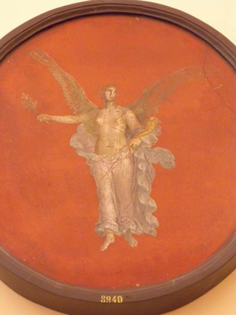 VI.1.7 Pompeii. Found 3rd October 1812, wall painting of Nike with cornucopia, from atrium. Now in Naples Archaeological Museum. Inventory number 8940. See Pagano, M. and Prisciandaro, R., 2006. Studio sulle provenienze degli oggetti rinvenuti negli scavi borbonici del regno di Napoli. Naples : Nicola Longobardi. (p.105, note 452).