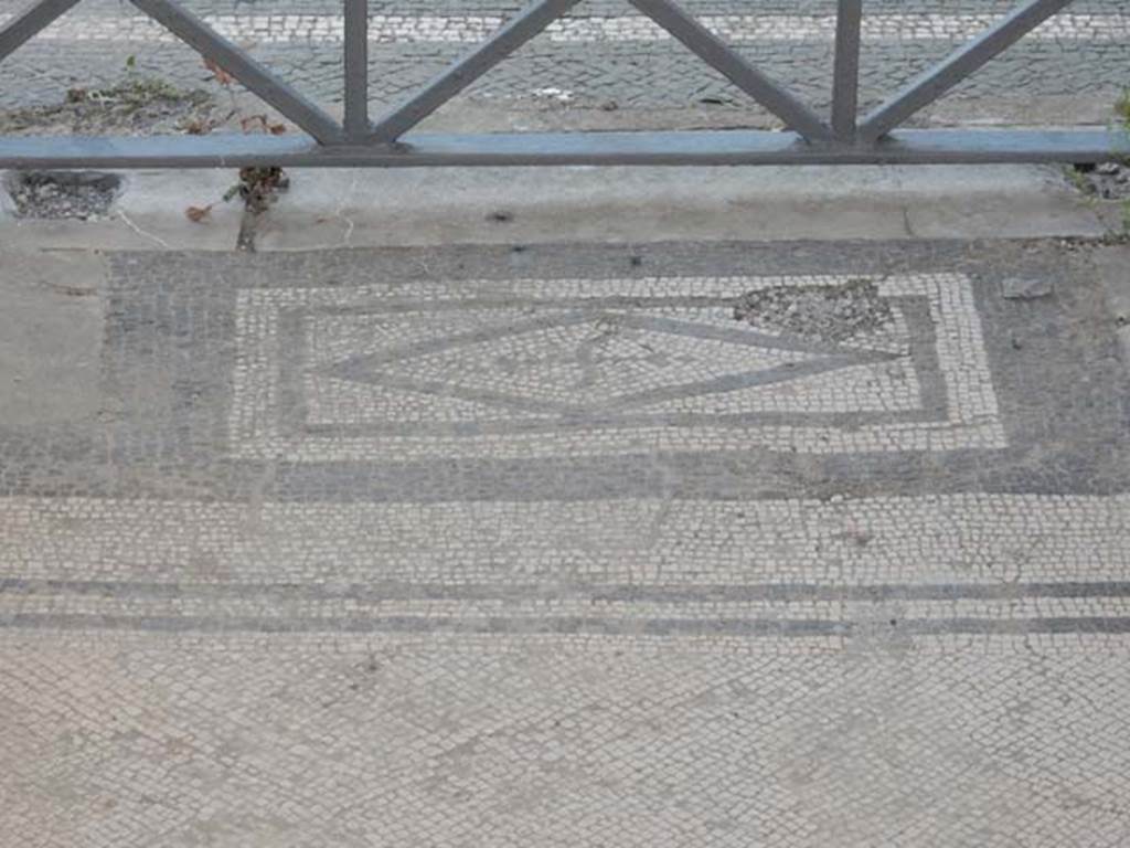 VI.1.8 Pompeii. May 2017. Mosaic threshold of doorway to atrium of VI.1.7, on east side. Photo courtesy of Buzz Ferebee.