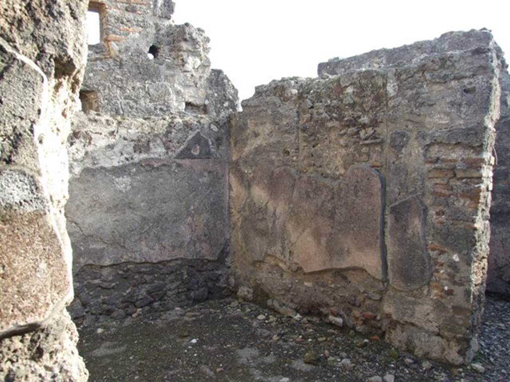 VI.1.10 Pompeii. December 2007. Doorway to room 10.