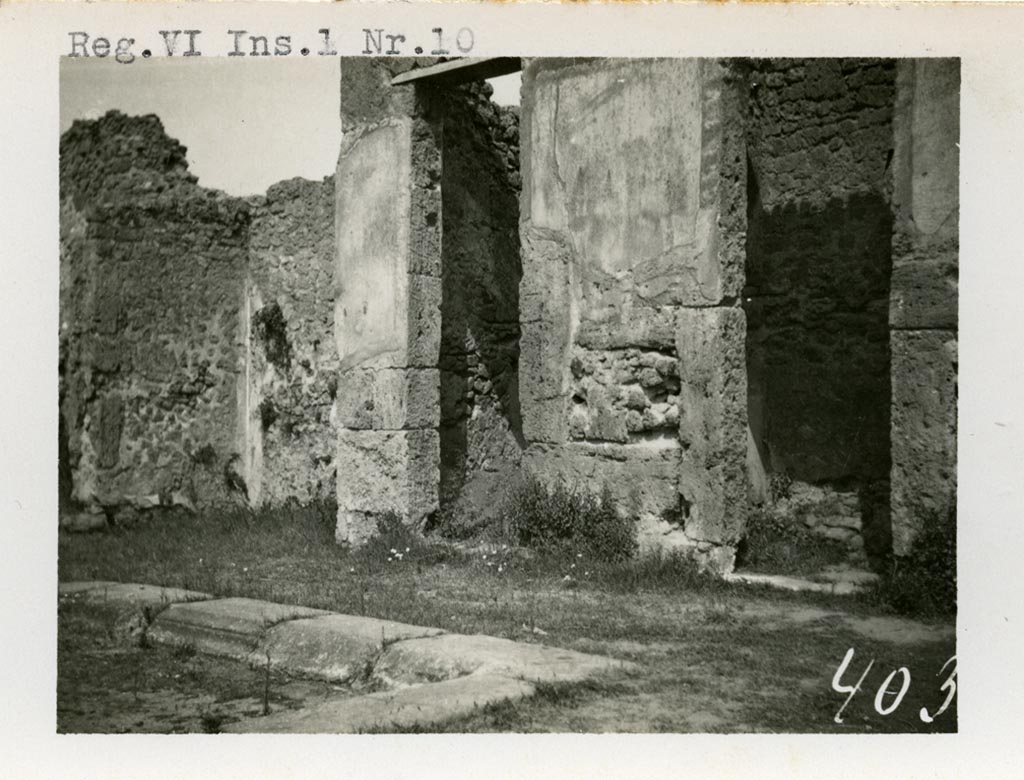 VI.1.10 Pompeii, according to the number on the photo. Pre-1937-1939. Looking towards doorways at side of atrium.
(Note: We think this may be VIII.7.24, the rooms on the north side of the atrium, so it is also put into there).
Photo courtesy of American Academy in Rome, Photographic Archive. Warsher collection no. 403.
