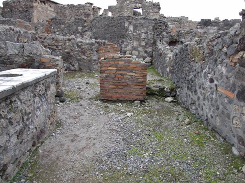 VI.1.17 Pompeii. December 2007. Looking to rear with room for the customers on left and corridor on the right leading to the latrine.