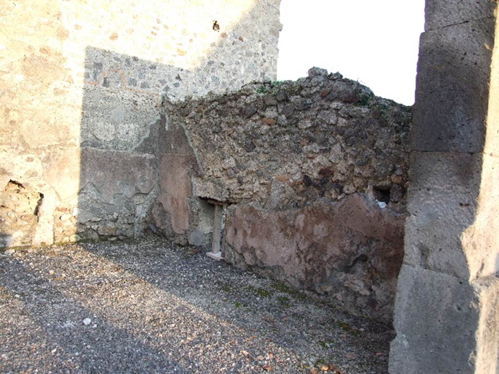 VI.2.2 Pompeii. Shop. December 2006. South wall.