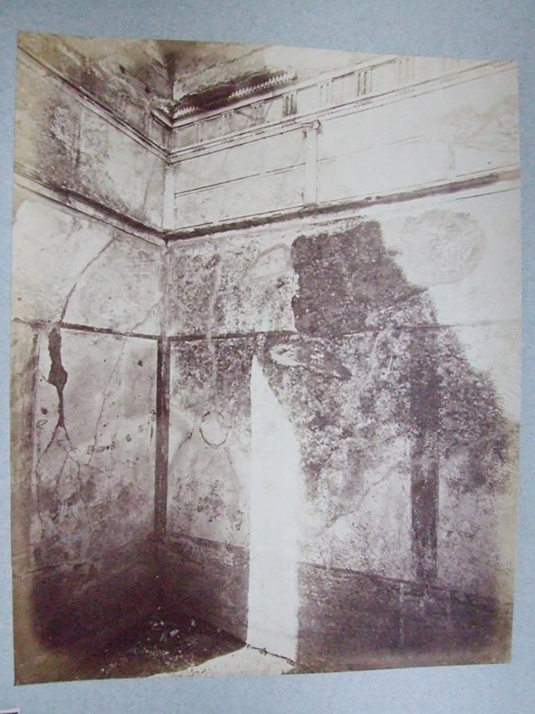VI.2.4 Pompeii. Old undated photograph.
Cubiculum on south side of atrium, looking towards north-east corner and east wall.
Courtesy of Society of Antiquaries. Fox Collection.