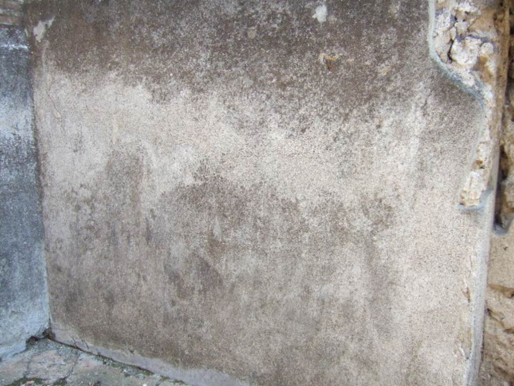 VI.2.13 Pompeii. September 2005. Plastered wall.