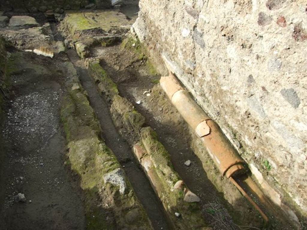 VI.2.19 Pompeii. December 2007. Looking west across excavations to a lower level, under the entrance corridor.