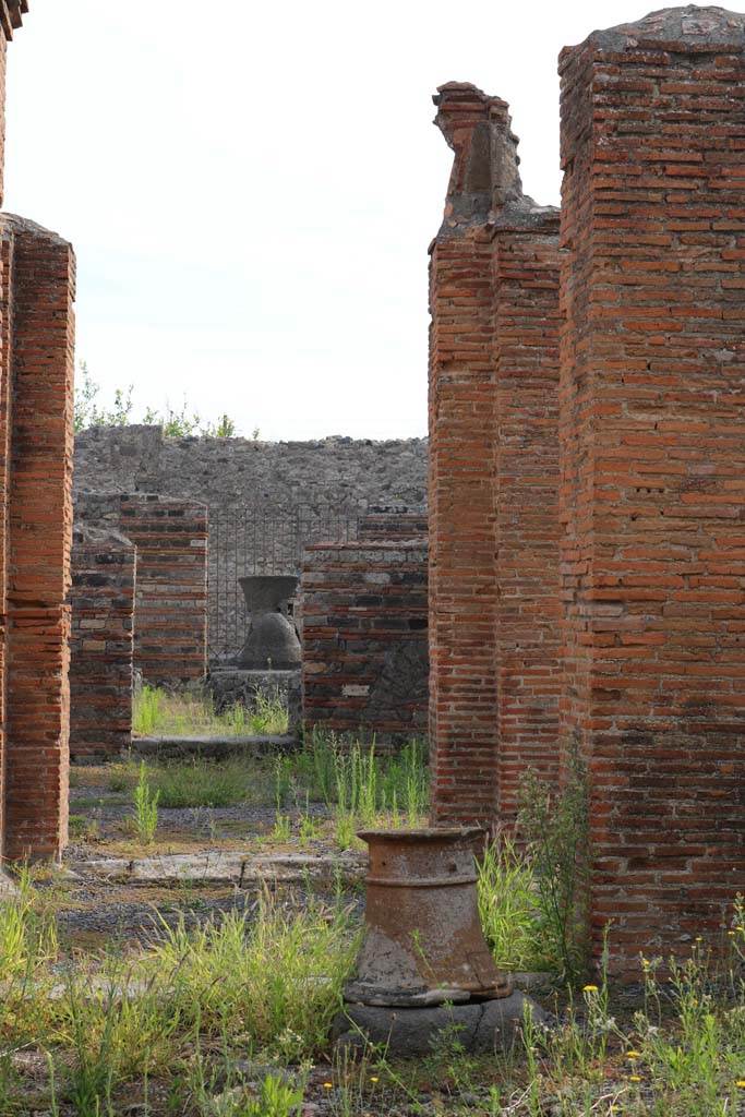 VI.3.3 Pompeii. December 2018.
Room 1, looking east across atrium and impluvium. Photo courtesy of Aude Durand.