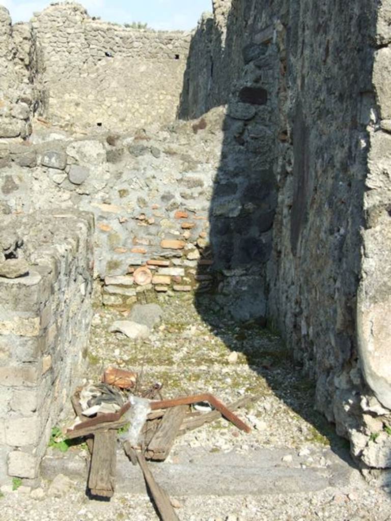 VI.7.2 Pompeii. March 2009. Entrance to Steps to Upper Floor.