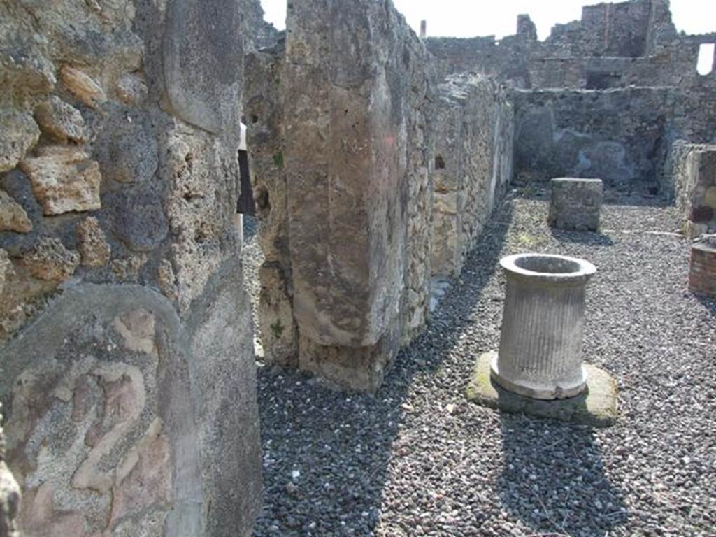 VI.7.3 Pompeii. March 2009. Doorway to Room 8, on south side of Room 1. Atrium.