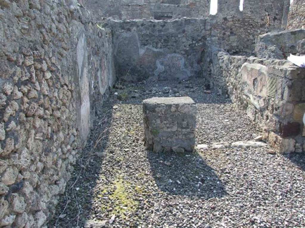 VI.7.3 Pompeii. March 2009. Room 11. Looking west.