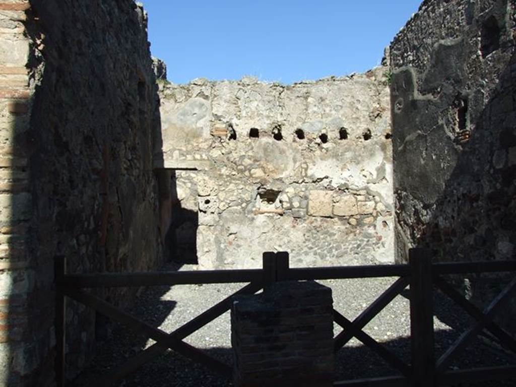 VI.7.5 Pompeii. March 2009. North wall with door to rear room.