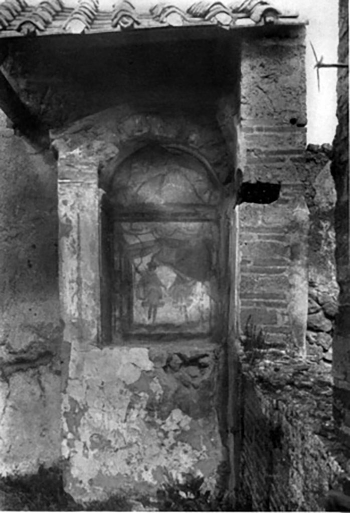 VI.7.6 Pompeii. 1930s photo by Tatiana Warscher. Room 6, garden lararium.
See Boyce G. K., 1937. Corpus of the Lararia of Pompeii. Rome: MAAR 14. (p. 47, no. 162 and Pl. 30,1)