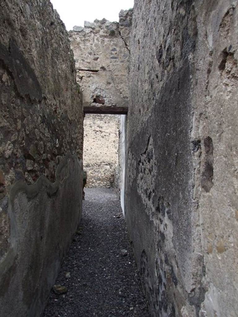 VI.7.20 Pompeii. December 2006. Corridor leading to VI.7.22.