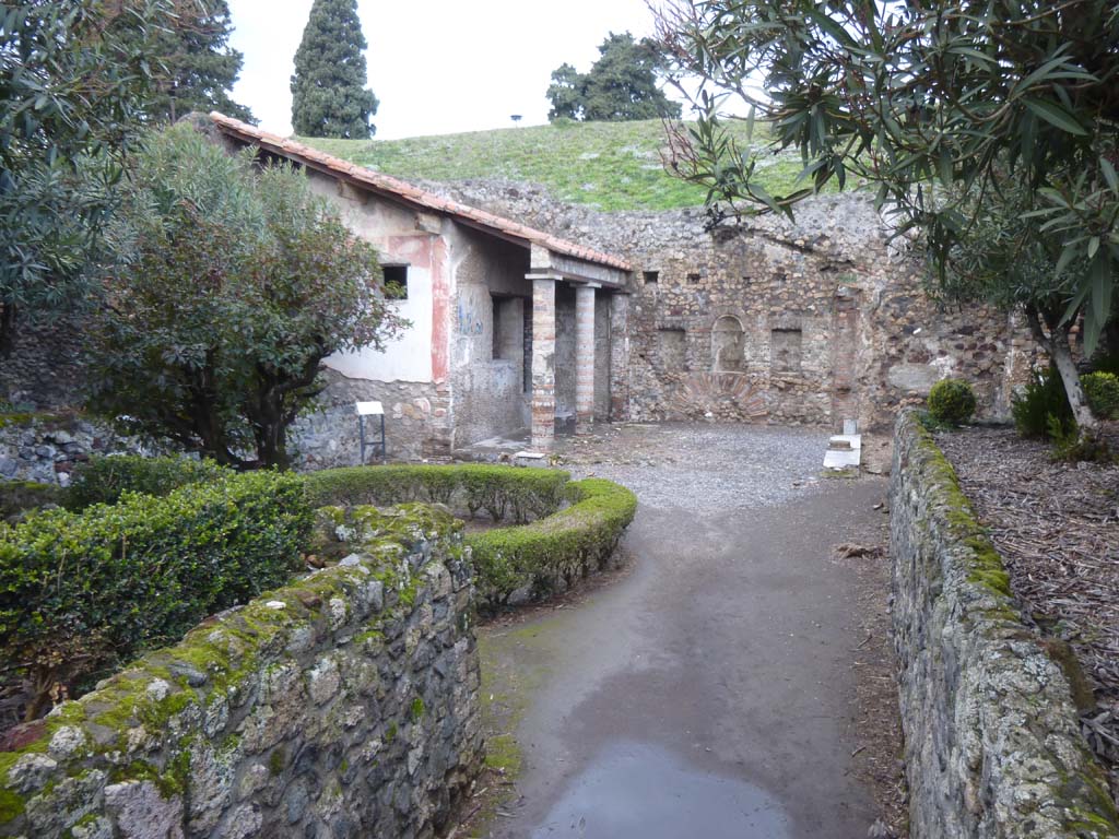 VI.7.23 Pompeii. February 2015. Looking north into garden. Photo courtesy of Johannes Eber.