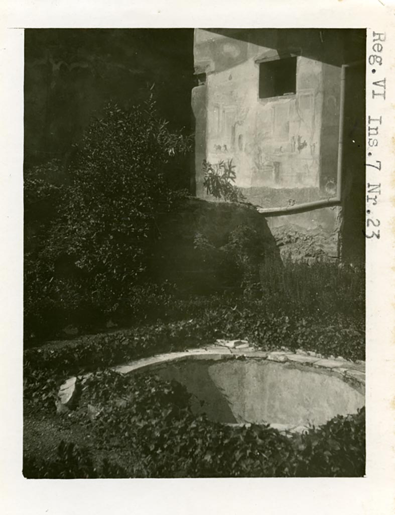 VI.7.23 Pompeii. Pre-1937-39. Looking west across pool in garden area.
Photo courtesy of American Academy in Rome, Photographic Archive. Warsher collection no. 1403.