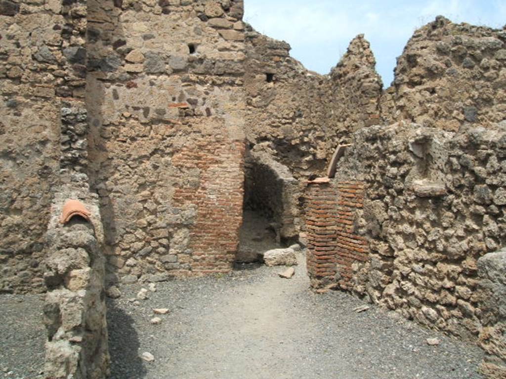 VI.8.8 Pompeii. May 2005. Looking north-east towards two small rooms at rear.