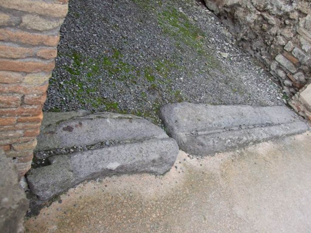 VI.8.18 Pompeii. December 2007. Threshold or sill of shop entrance doorway.