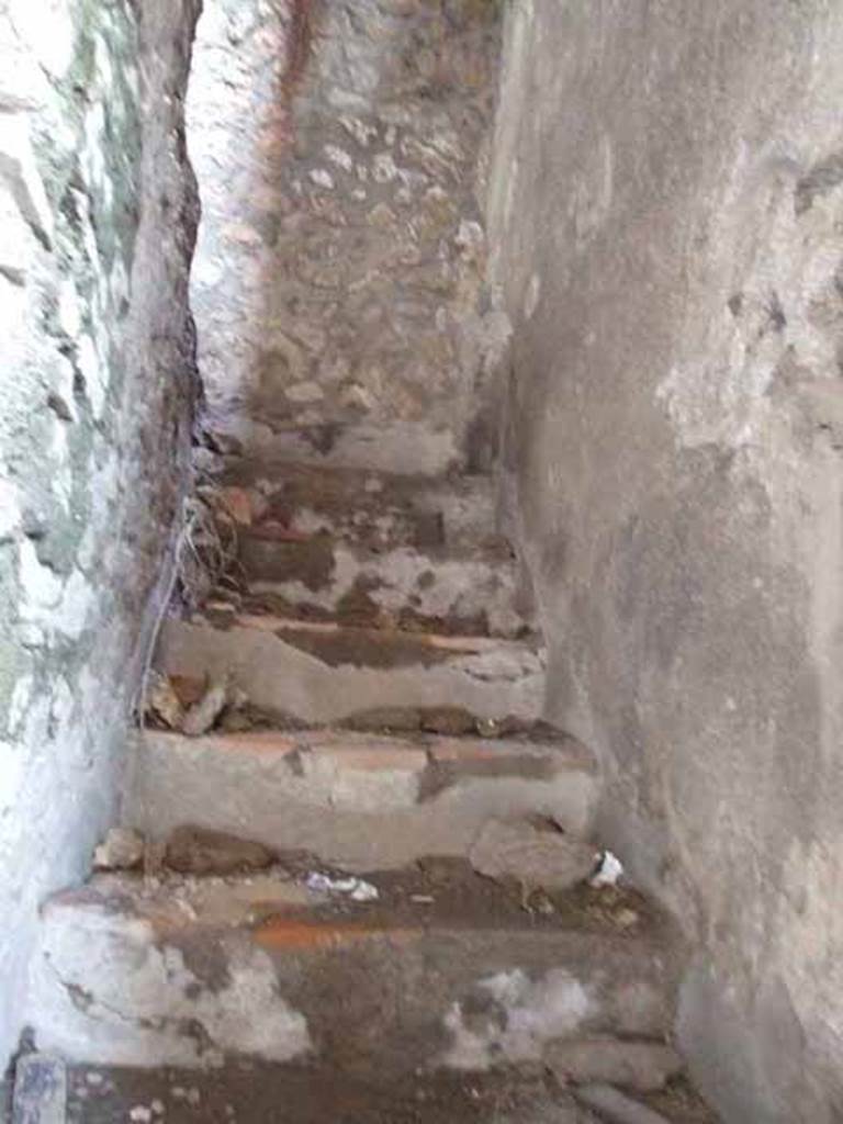 VI.8.23 Pompeii. May 2010. Steps to upper floor.