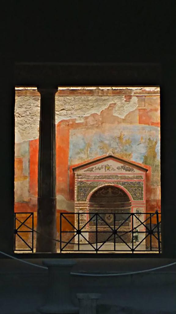 VI.8.23 Pompeii. 2015/2016.
Looking west across tablinum towards garden area. Photo courtesy of Giuseppe Ciaramella.