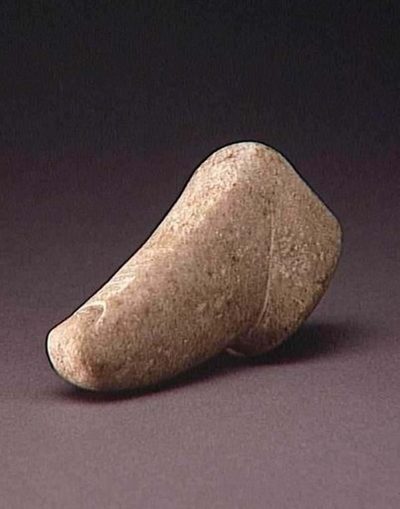 VI.9.1 Marble pestle. Length 0.09m. OA 1863 Pilon, musée Condé, photo RMN © R.G. Ojeda