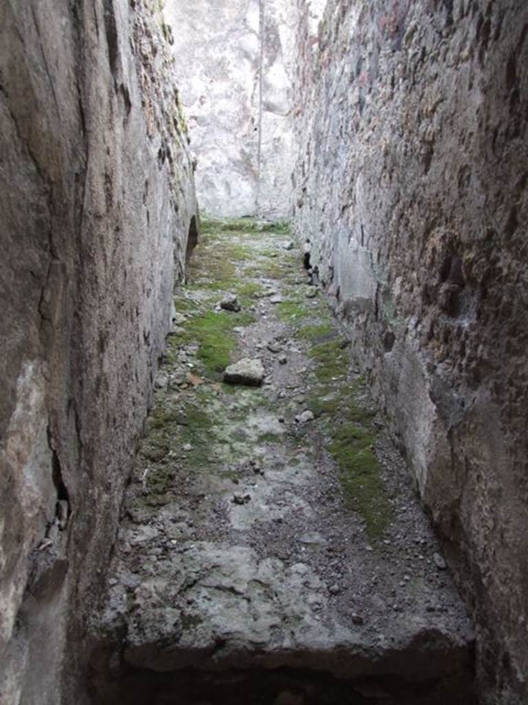 VI.9.2 Pompeii. December 2007. Room 46. Ramp.