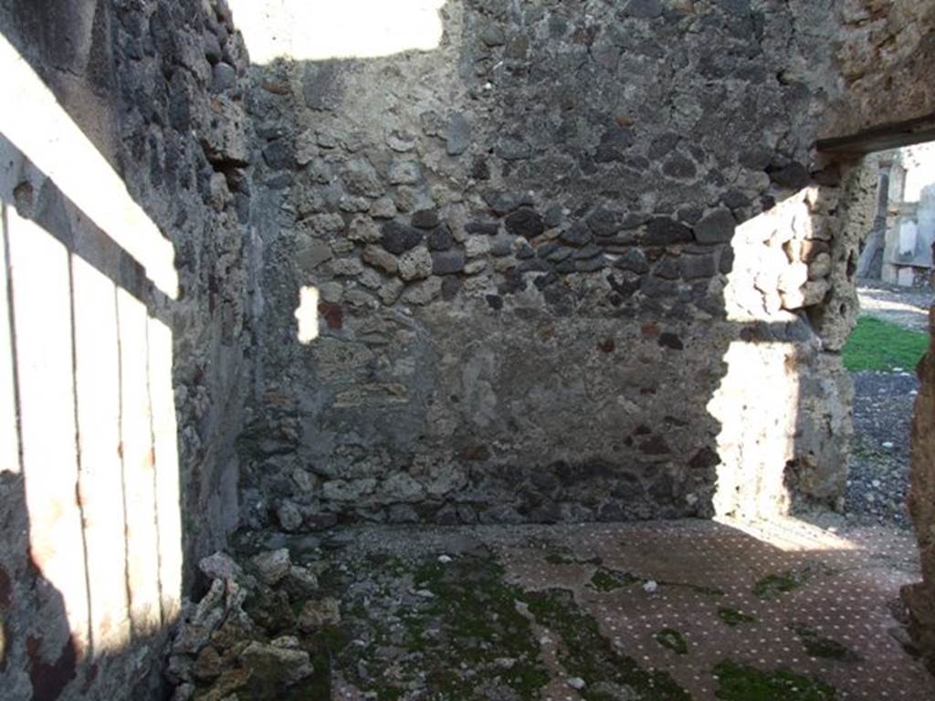 VI.9.4 Pompeii. December 2007. Looking east from entrance into room 15.
According to Fiorelli, this was a room with a staircase to the upper floor and a separate entrance doorway to the Via. He also said that at some time a servant name Paris wrote his graffito for posterity –
Paris hic
fuit
See Pappalardo, U., 2001. La Descrizione di Pompei per Giuseppe Fiorelli (1875). Napoli: Massa Editore. (p.65)
Paris was here. (CIL IV 1305)
See Berry, J., 2007. The Complete Pompeii. London: Thames & Hudson. (p.103)