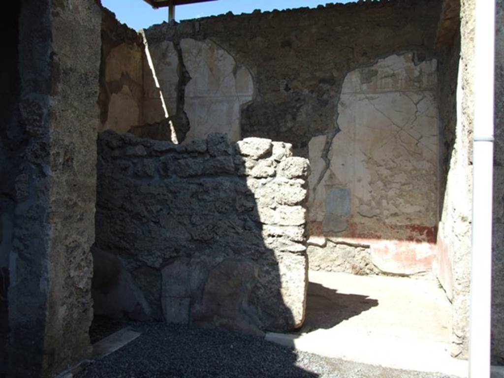 VI.9.6 Pompeii. March 2009. Doorway to room 14.