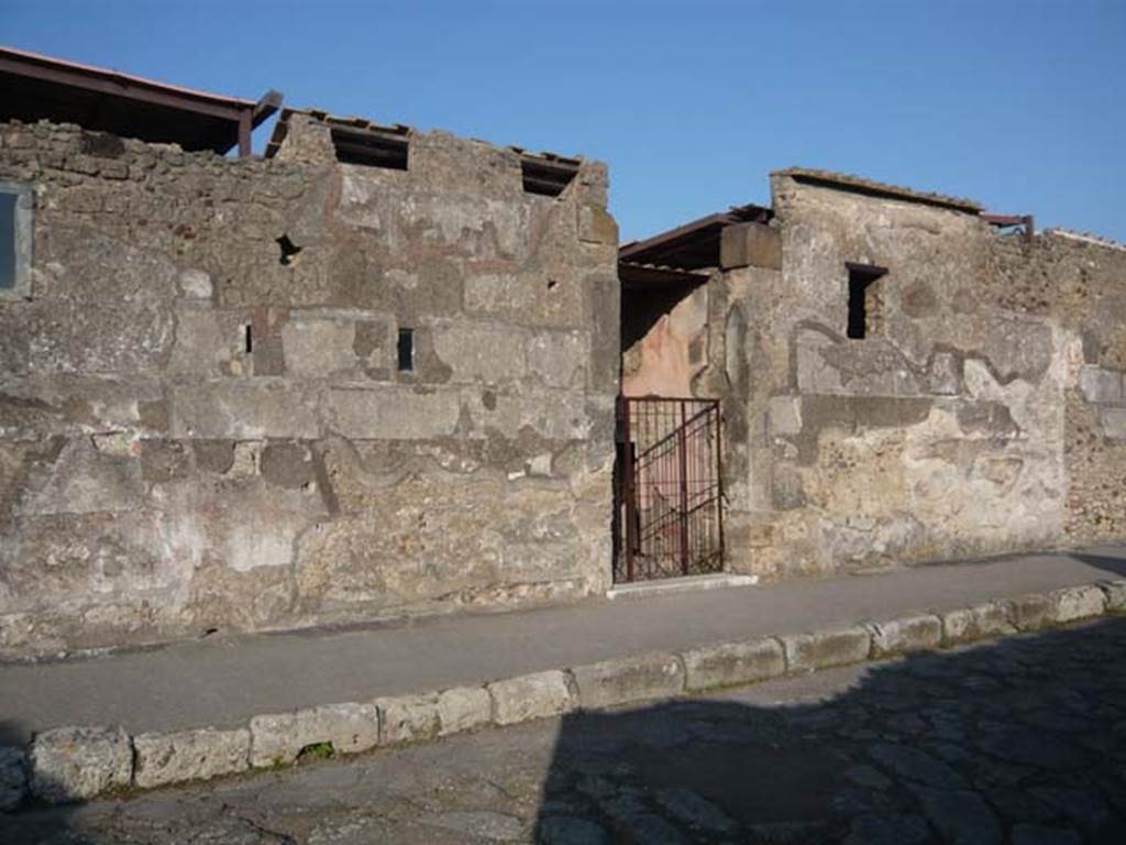 VI.9.6 Pompeii. May 2012. Looking east towards entrance doorway on Via di Mercurio. Photo courtesy of Buzz Ferebee.
