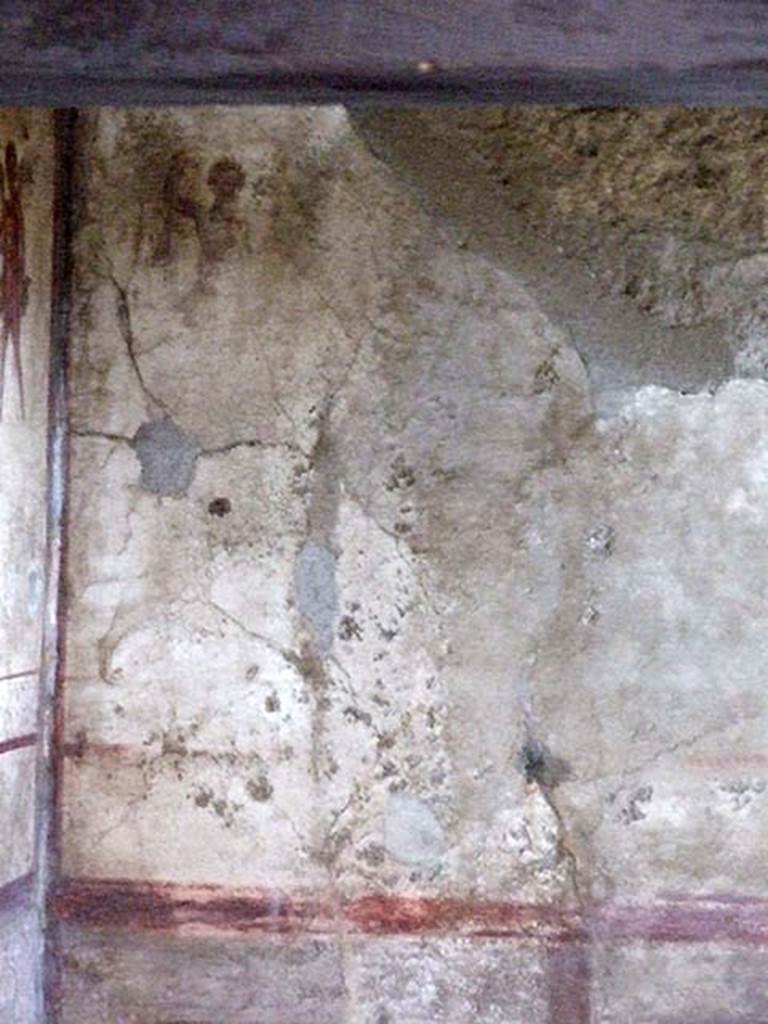 VI.10.1 Pompeii. March 2009. East wall in north-east corner of rear room.