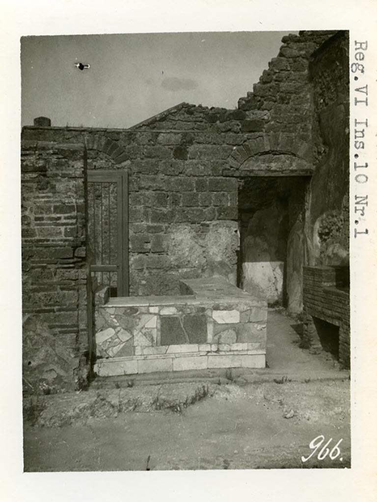 VI.10.1 Pompeii. Pre-1937-39. Looking east towards counter and entrance doorway.
Photo courtesy of American Academy in Rome, Photographic Archive. Warsher collection no. 966.