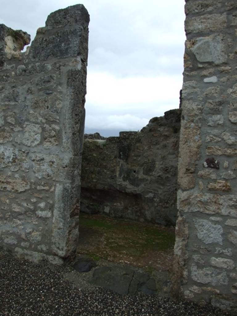 VI.10.6 Pompeii. March 2009. Room 8. Door.