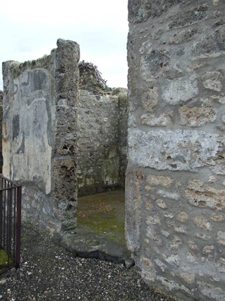 VI.10.6 Pompeii. March 2009. Room 9.