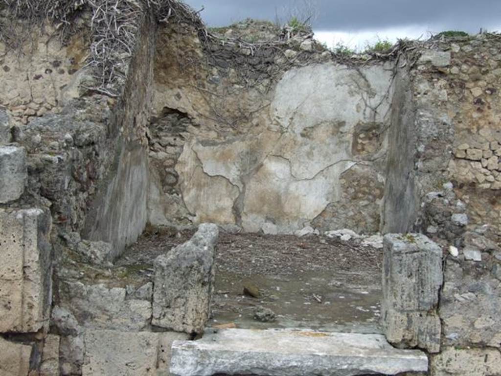 VI.10.7 Pompeii. March 2009. Room 9. Room on north side of house at upper level.