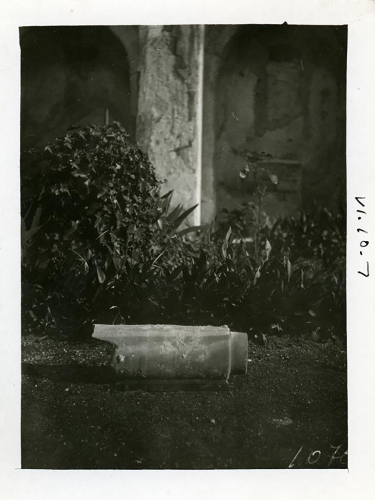 VI.10.7 Pompeii. Pre-1937-39. Terracotta pipe.
Photo courtesy of American Academy in Rome, Photographic Archive. Warsher collection no. 1070.
