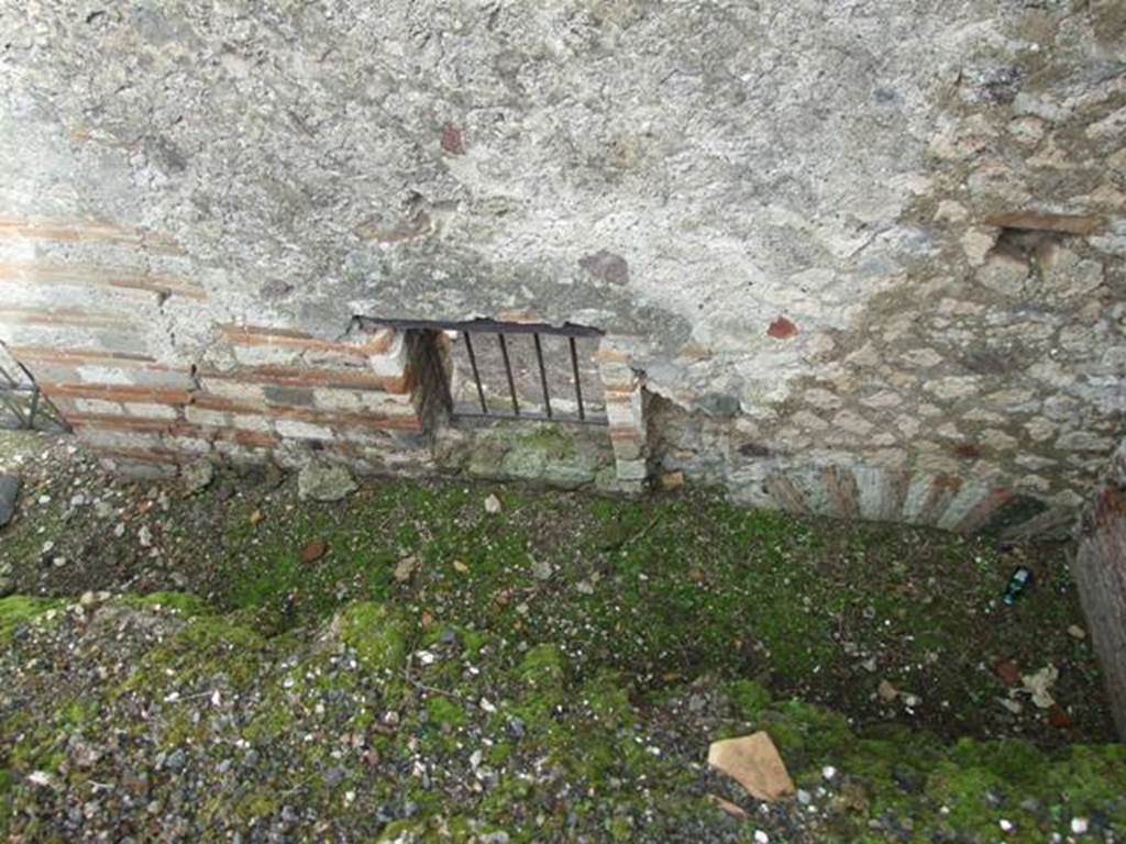VI.10.17 Pompeii. March 2009. Corridor to cellar on lower floor. Looking east.