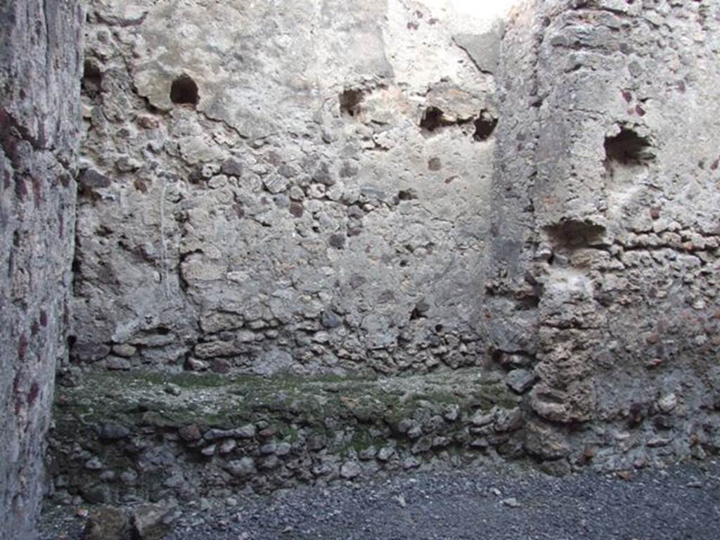 VI.11.8 Pompeii. December 2007. Room 18, looking north.