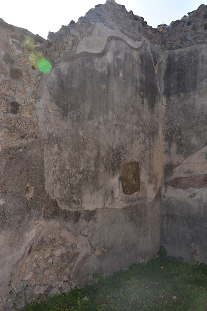 VI.11.9 Pompeii. October 2017.
Room 7, looking towards south wall in south-west corner.
Foto Annette Haug, ERC Grant 681269 DÉCOR